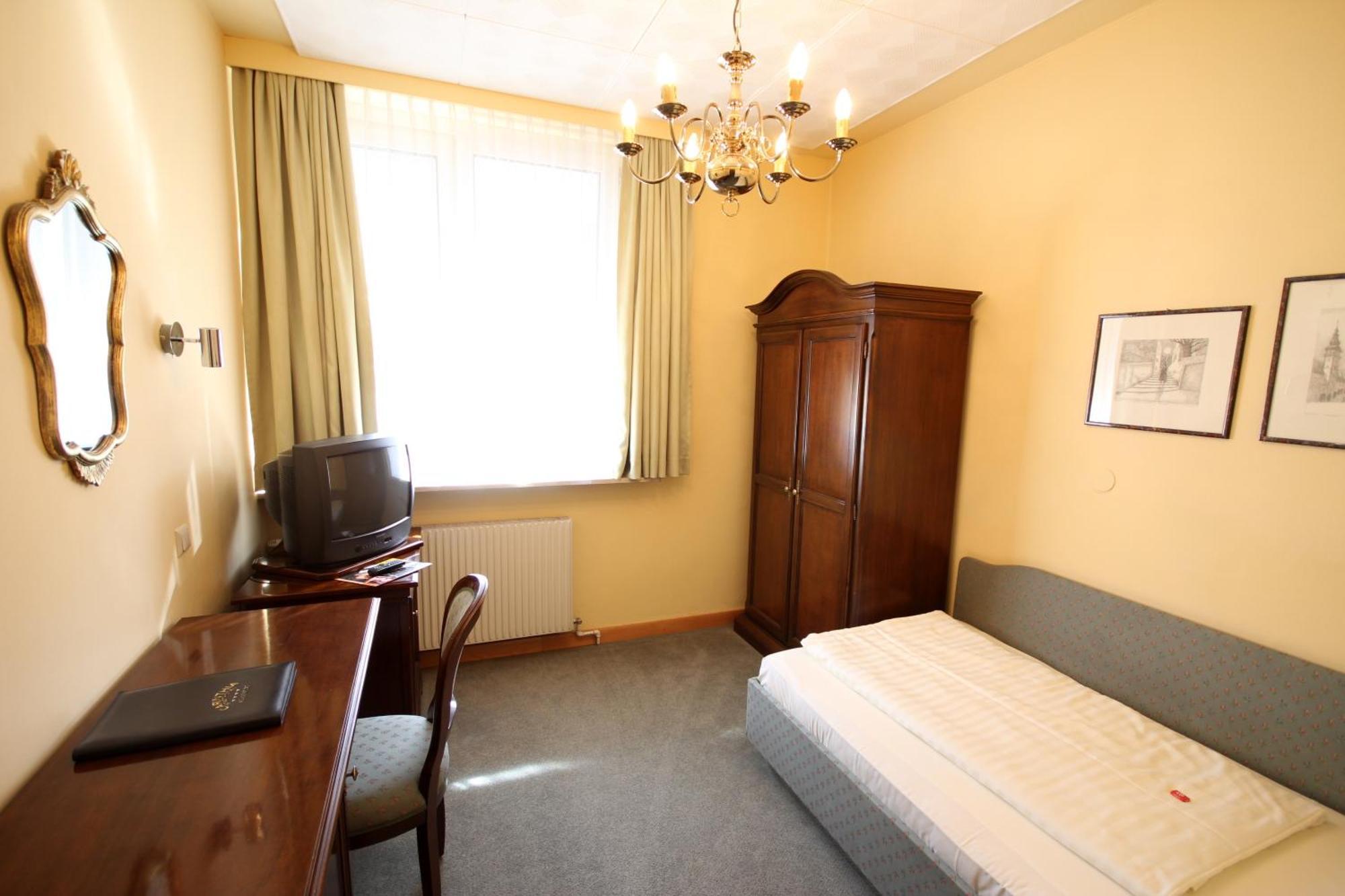 Carinthia Stadthotel Klagenfurt am Woerthersee Esterno foto