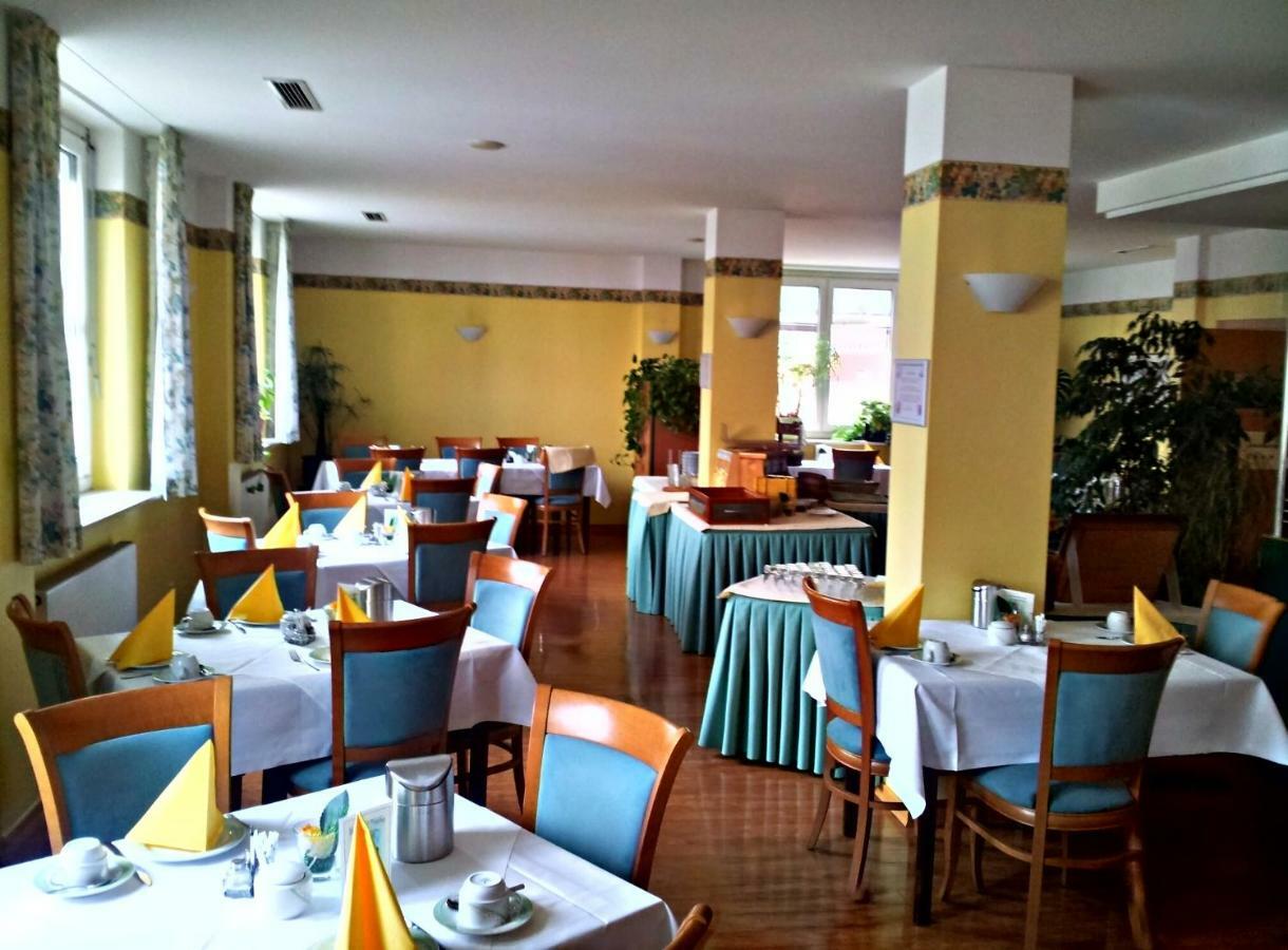 Carinthia Stadthotel Klagenfurt am Woerthersee Esterno foto
